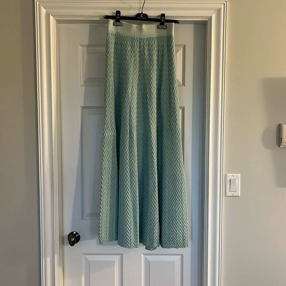 Women’s maxi skirt